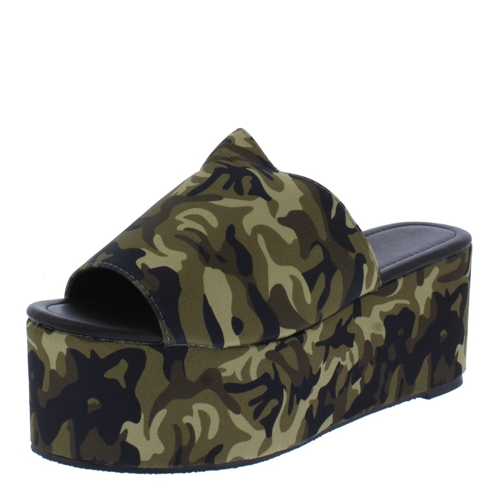 🎉Clearance🎉Camo Platform Sandals